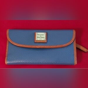 Chic Dooney and Bourke Continental Style Dark Jean Blue Tan Leather Trim Wallet